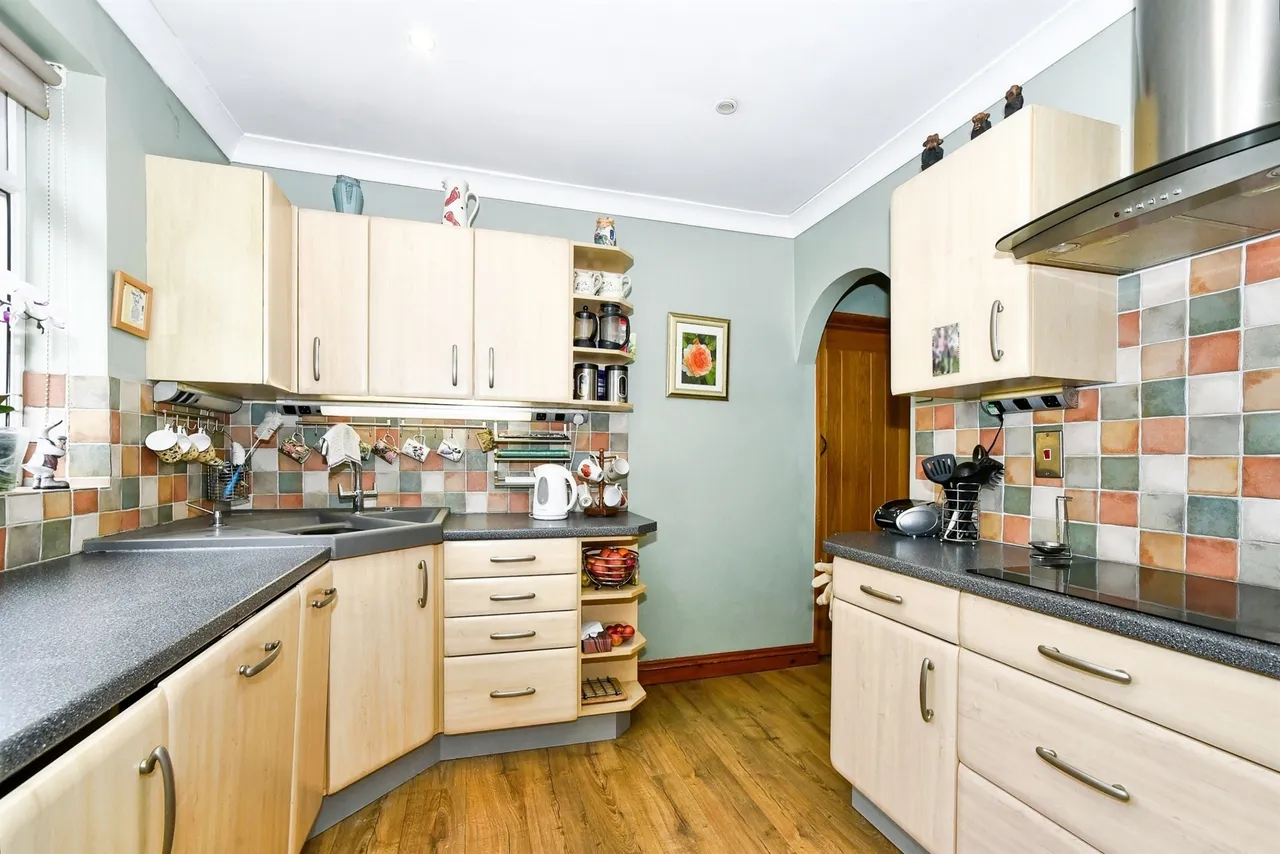 Lansdowne Road, Dry Sandford, OX13, photo 10