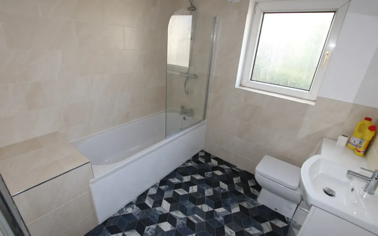 Bond Street, Wombwell, Barnsley, photo 7