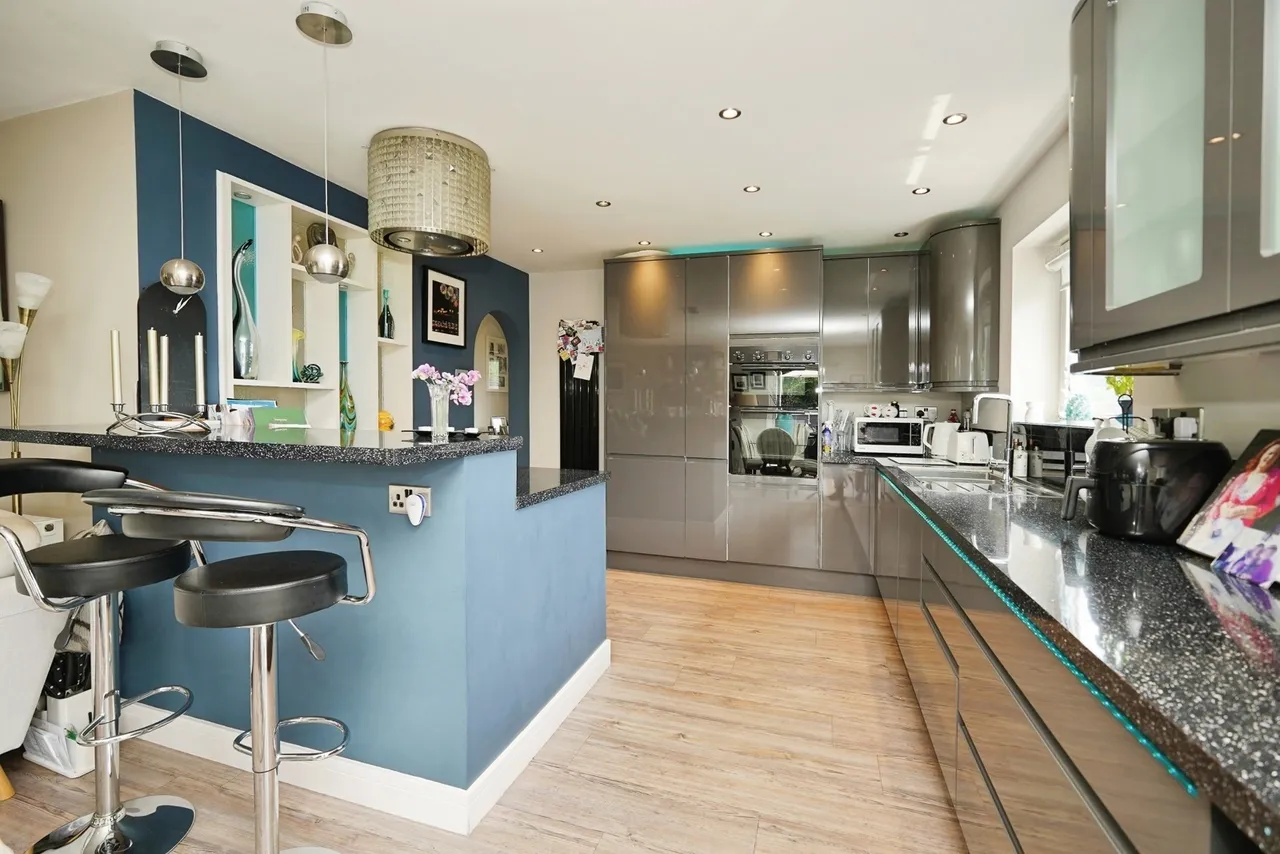 Egerton Road, Temple Ewell, Kent, CT16, photo 2