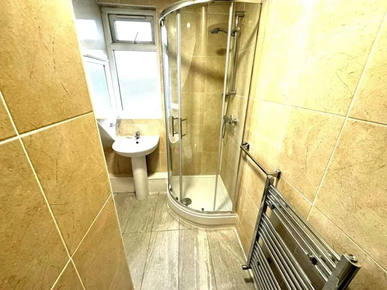 Greenford Road, Harrow, HA1 3QN, photo 5