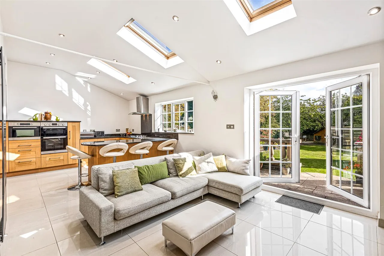 Pine Tree Avenue, Leicester, LE5, photo 15