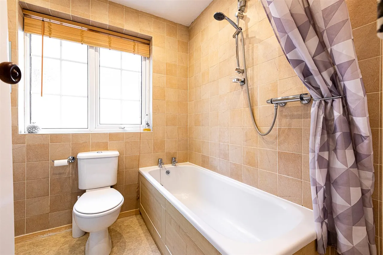 Pine Tree Avenue, Leicester, LE5, photo 26