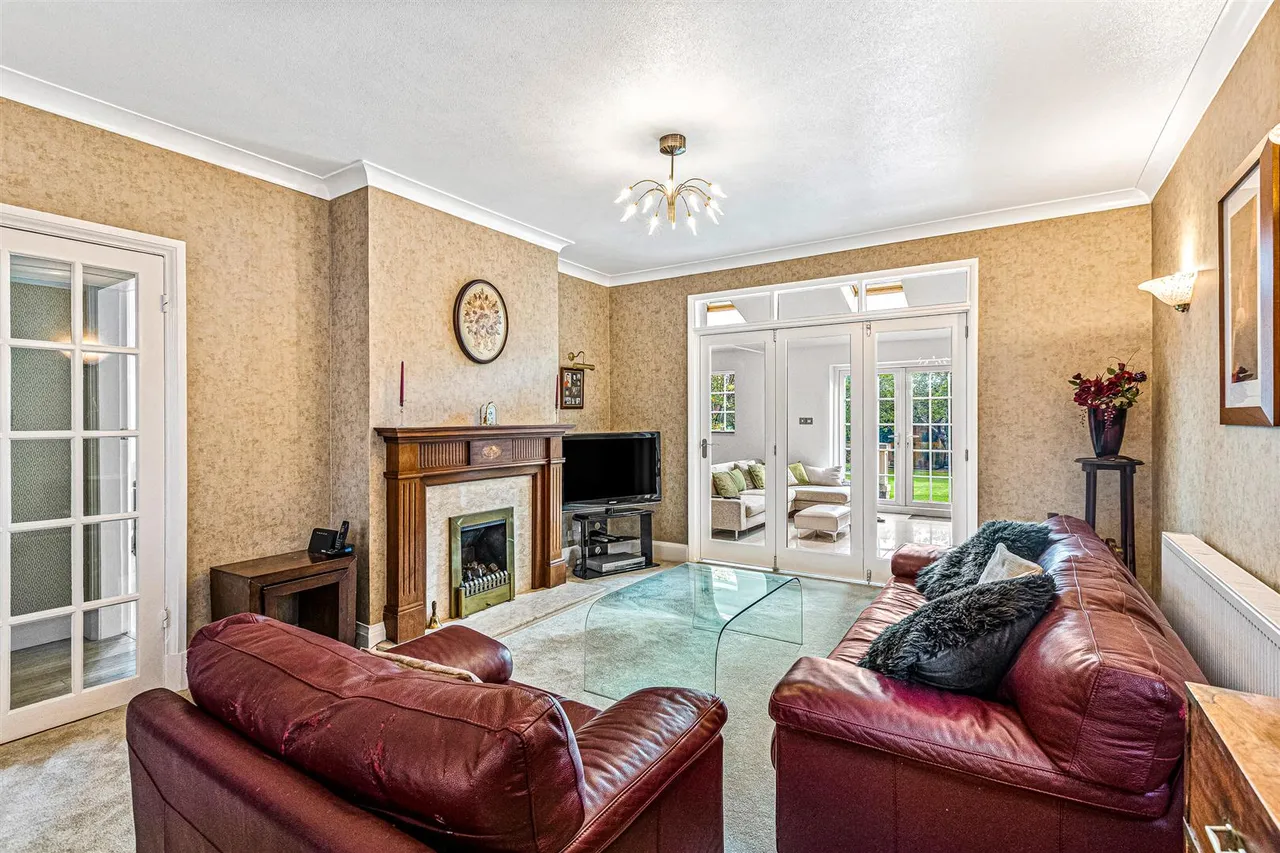 Pine Tree Avenue, Leicester, LE5, photo 8