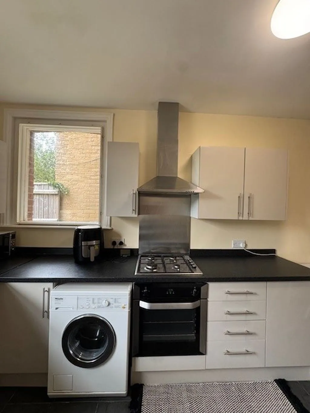 Bingham Road, Bournemouth BH9 1BS, photo 11