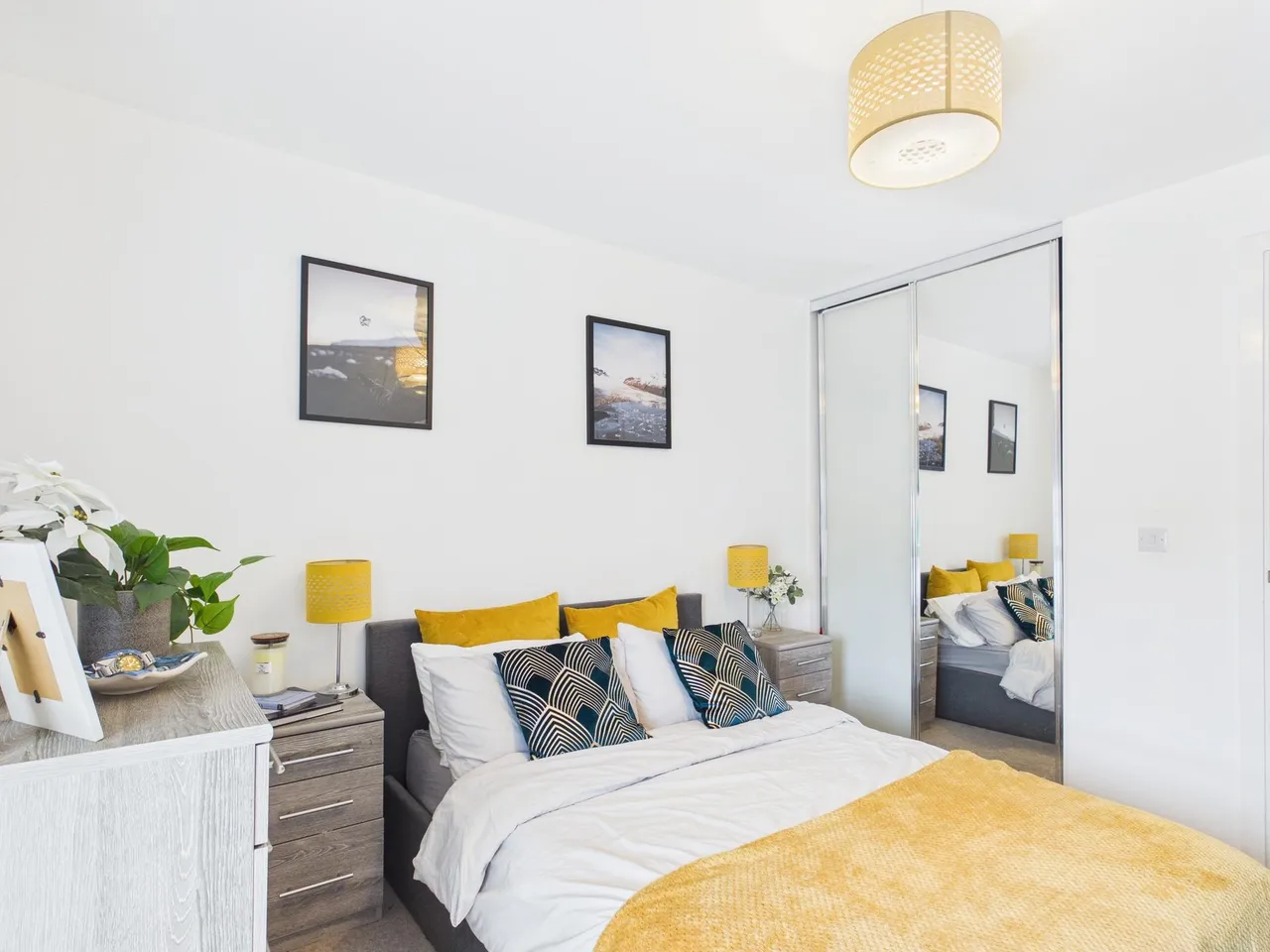 Spring Street, Birmingham, B15, photo 15
