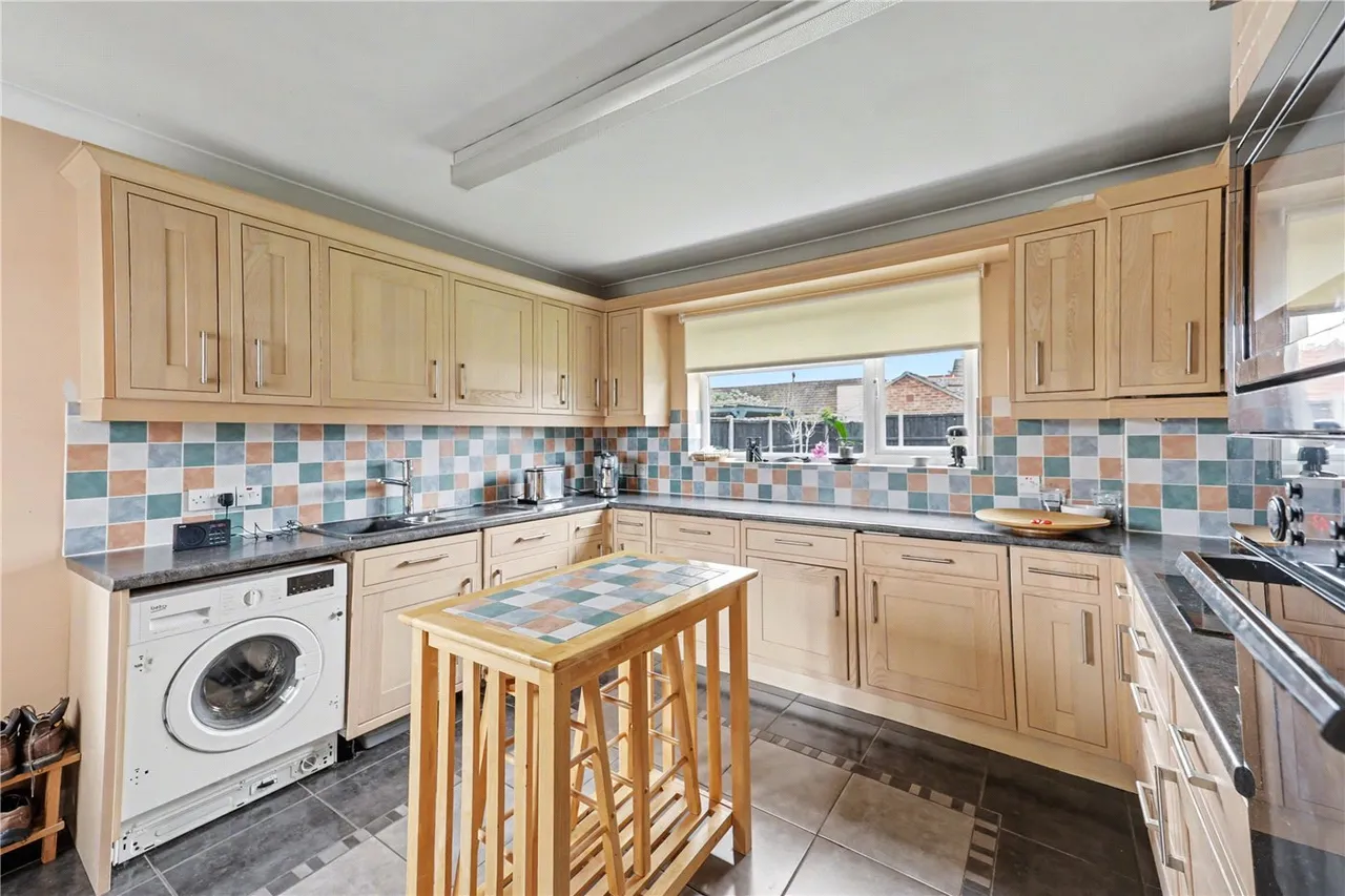 Reepham Road, Hellesdon, Norwich, Norfolk, NR6, photo 6