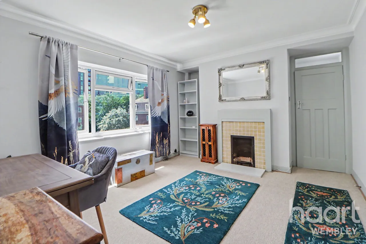North End Road, Wembley, HA9, photo 4