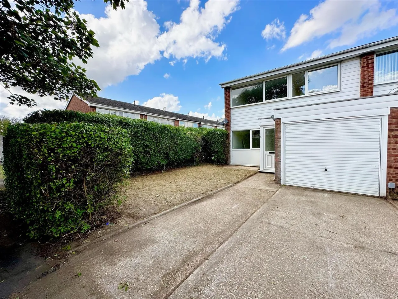 3 bed house to rent, Queensland Drive, Colchester