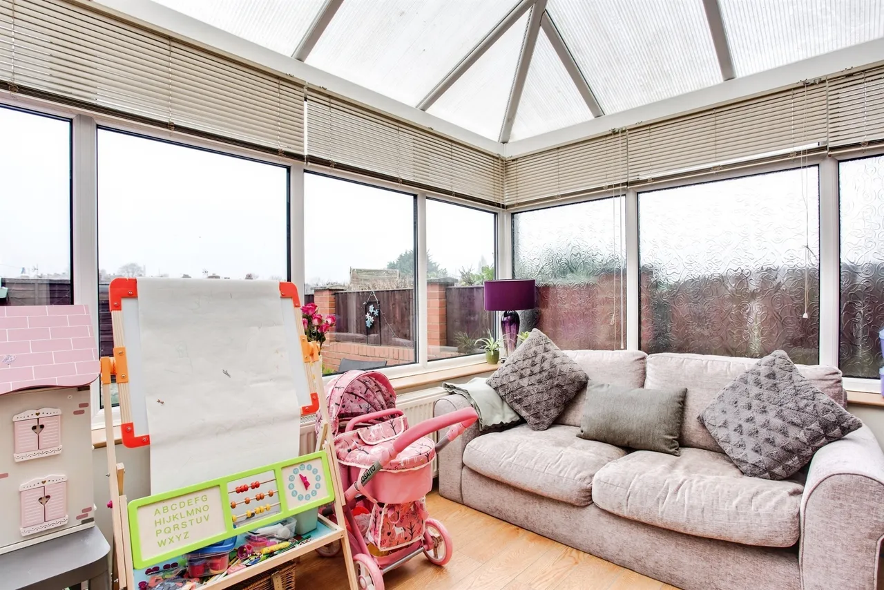 South Parade, Ossett, photo 12