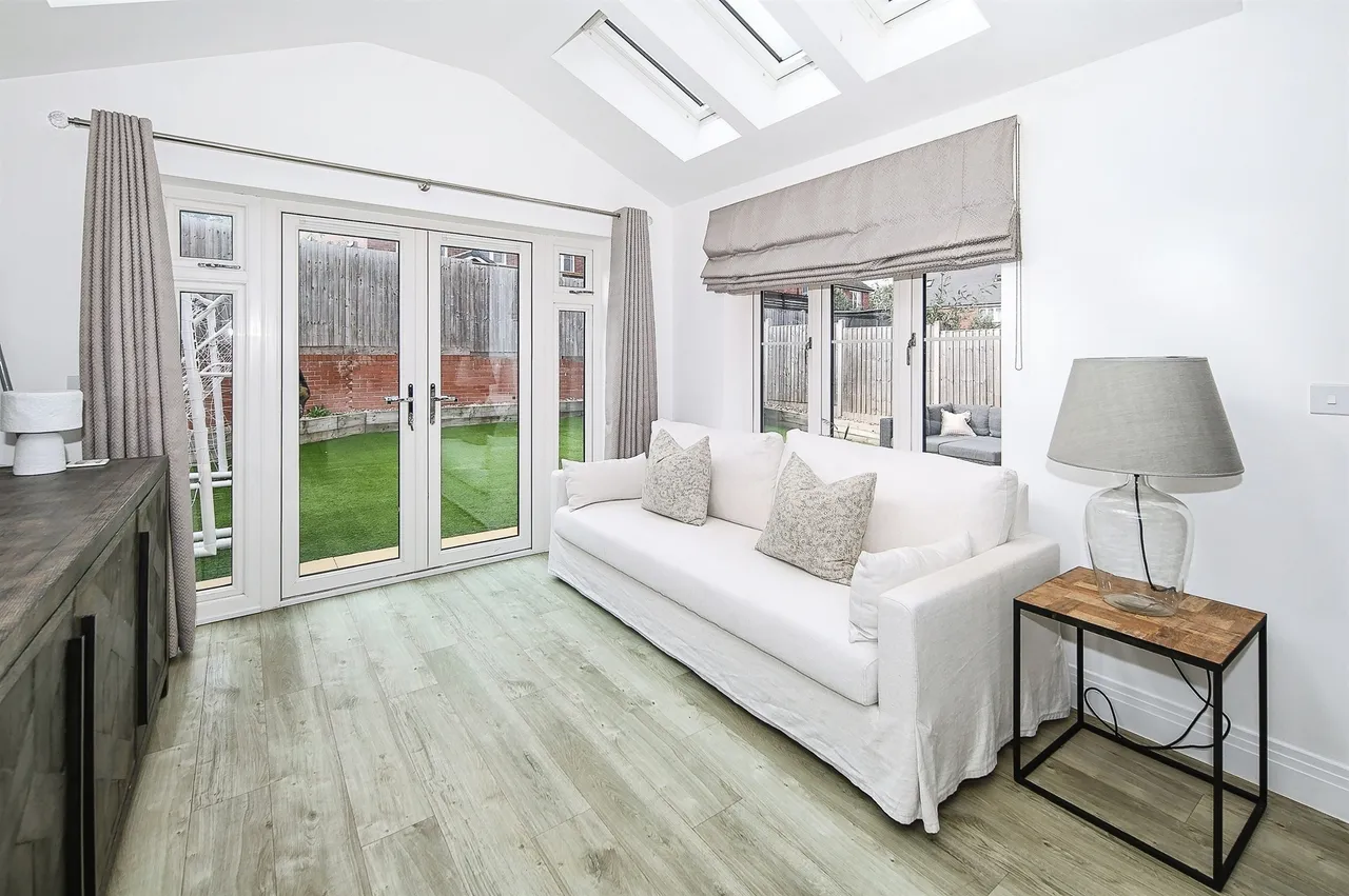 Green Leek Lane, Burton Green, CV8, photo 14