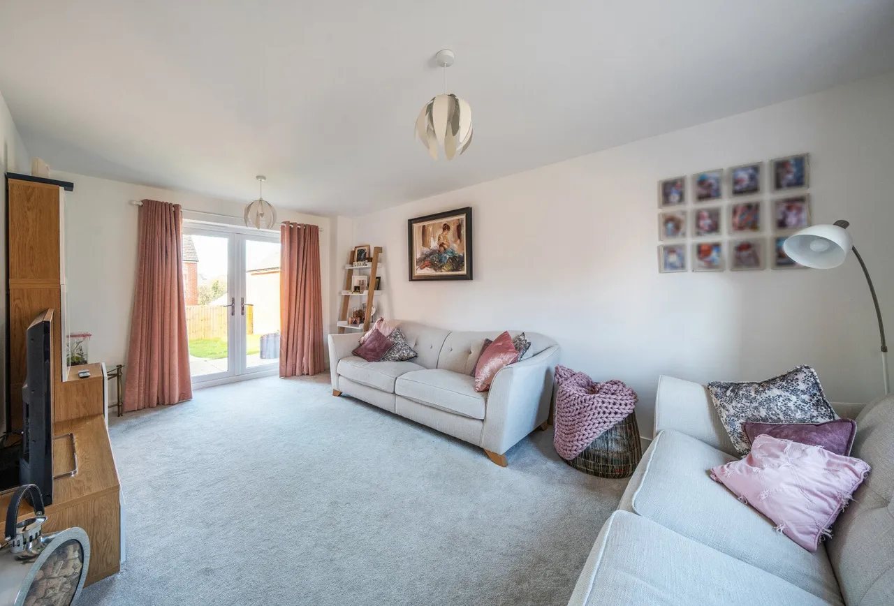 Springmead Avenue, Gloucestershire, Brockworth, GL3 4XU, photo 9
