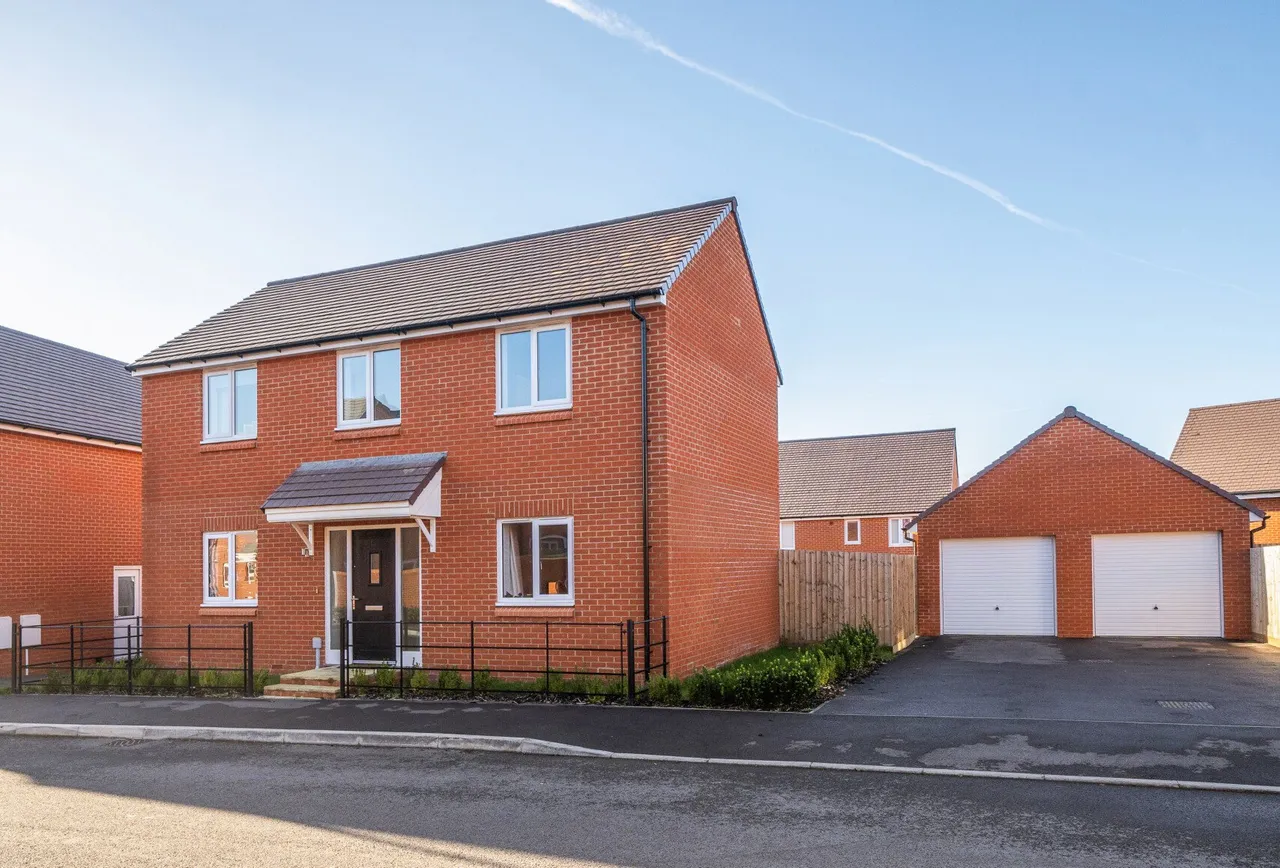 Springmead Avenue, Gloucestershire, Brockworth, GL3 4XU, photo 24
