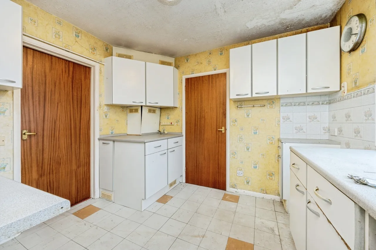 Conway Crescent, Bedford, Bedfordshire, MK41, photo 18