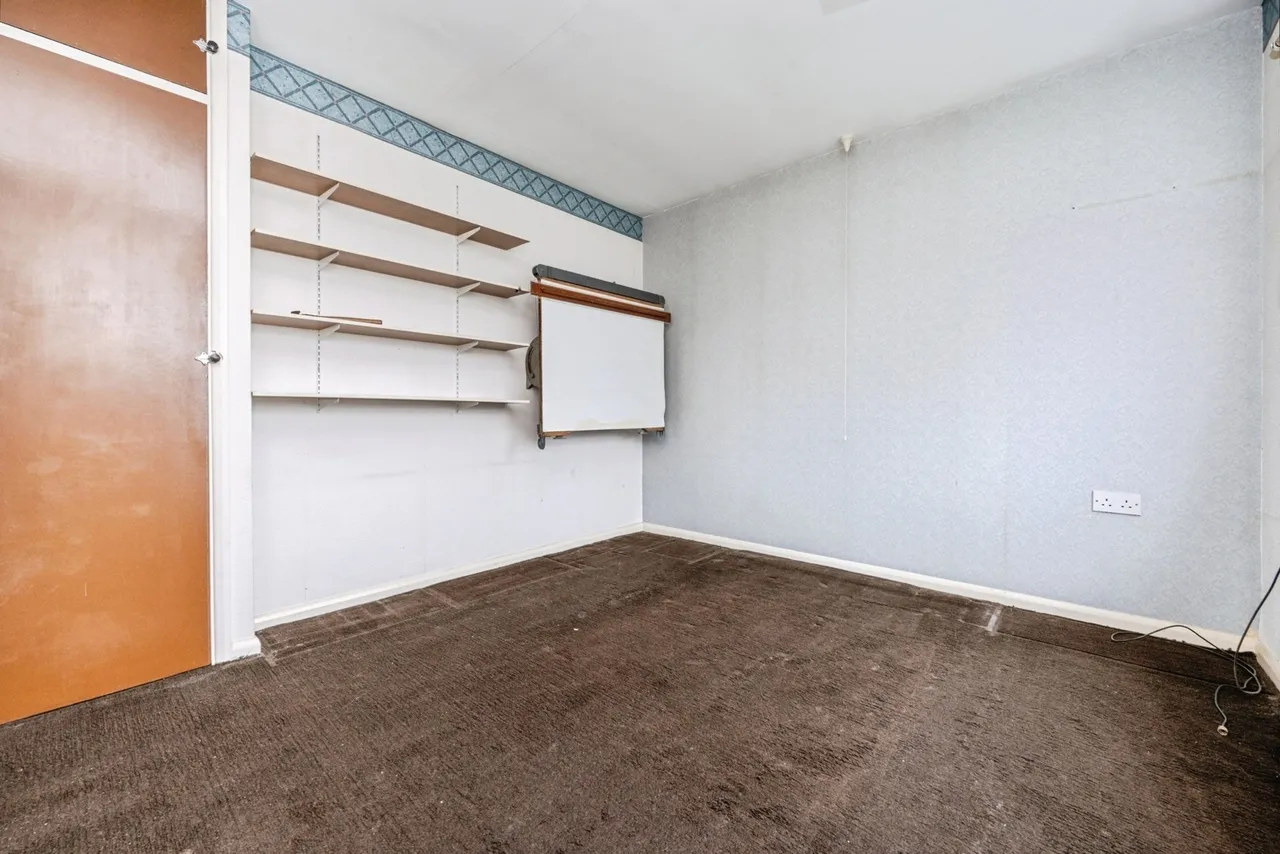 Conway Crescent, Bedford, Bedfordshire, MK41, photo 12