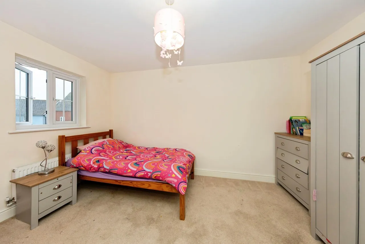 Llwyn Yr Eos, Carmarthen, SA31, photo 14