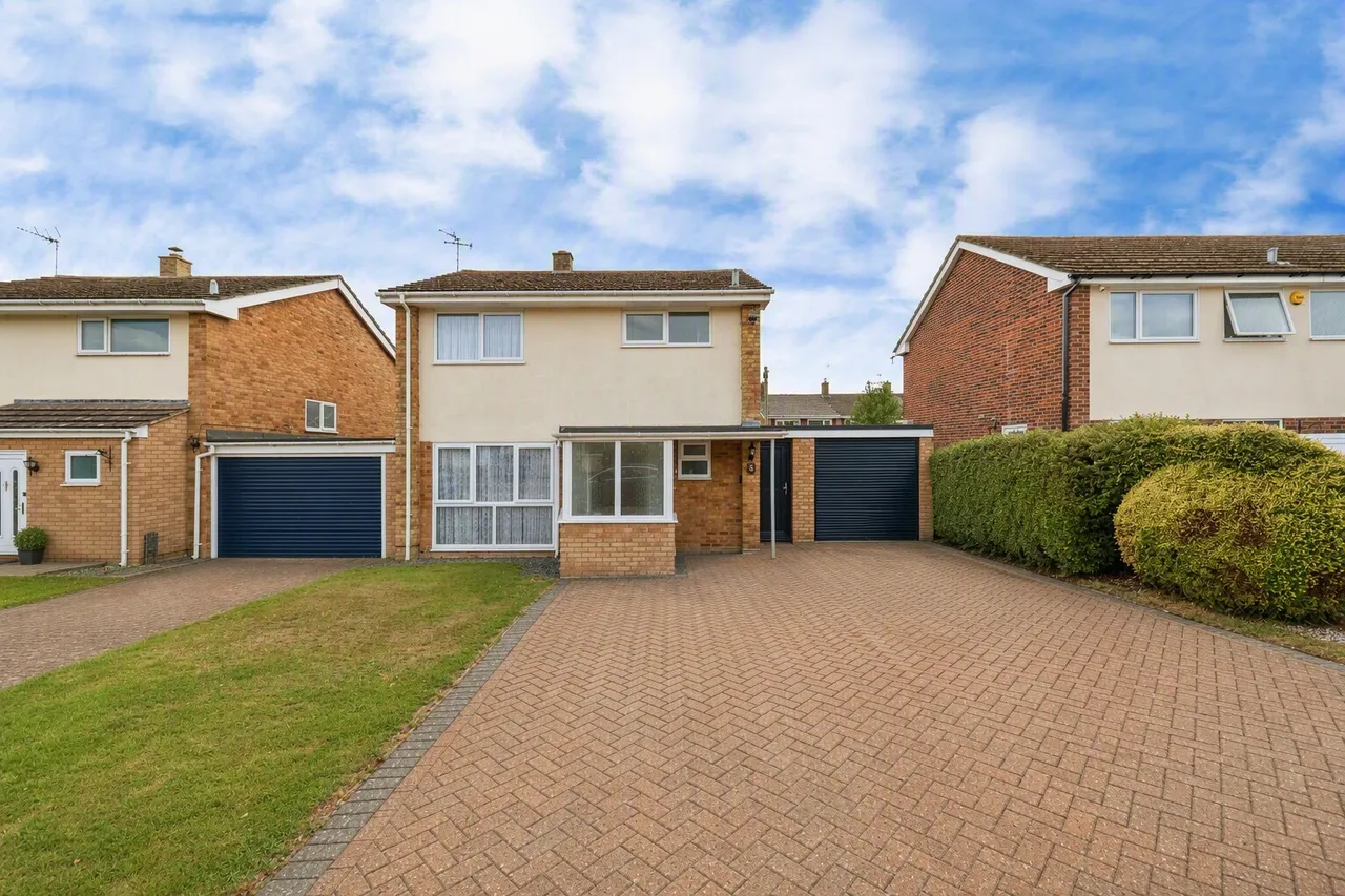 3 bed house for sale — Harvesters Way, Great Tey, Colchester