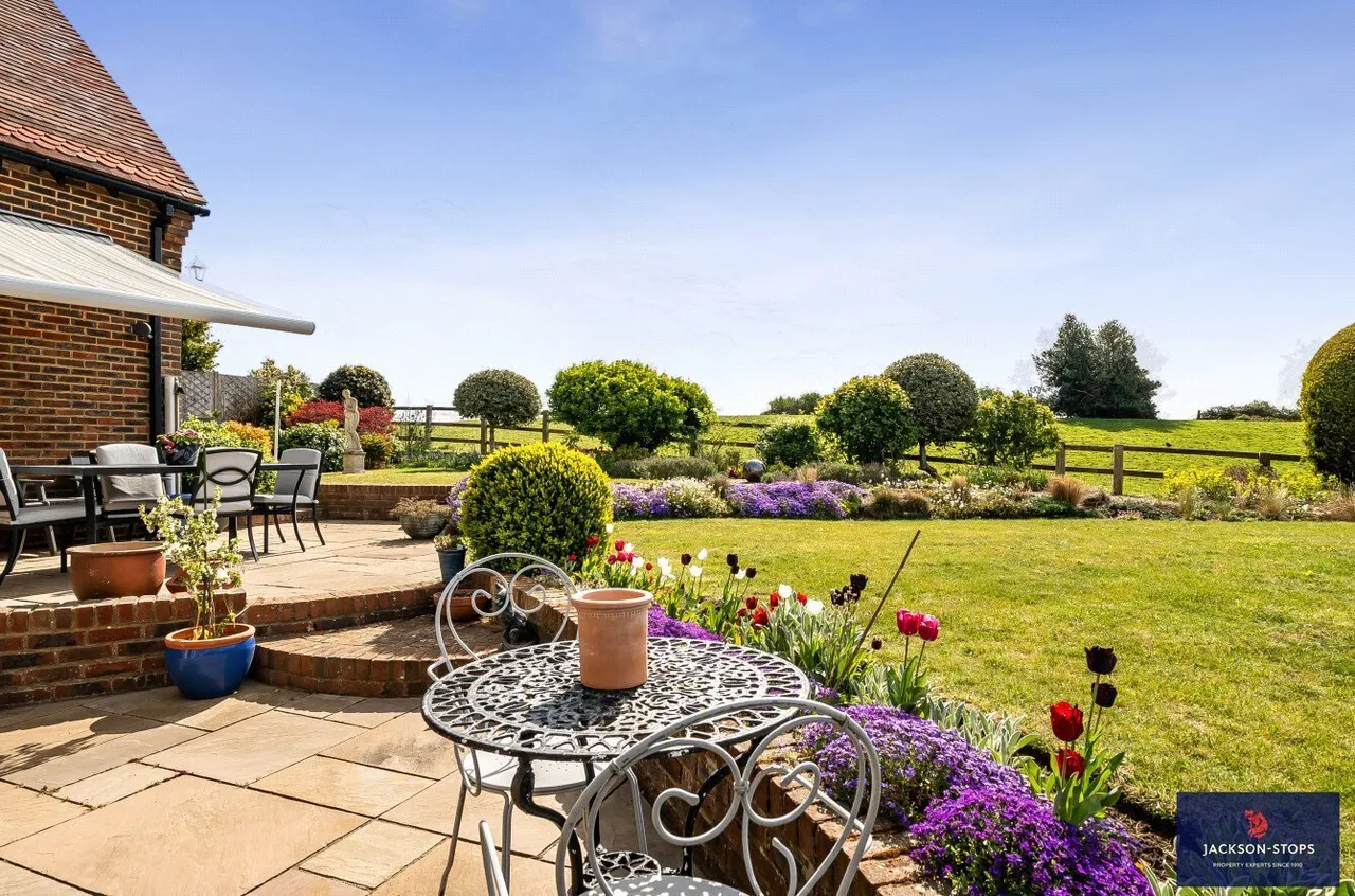 Ivy Lane, Great Brickhill, MK17, photo 25