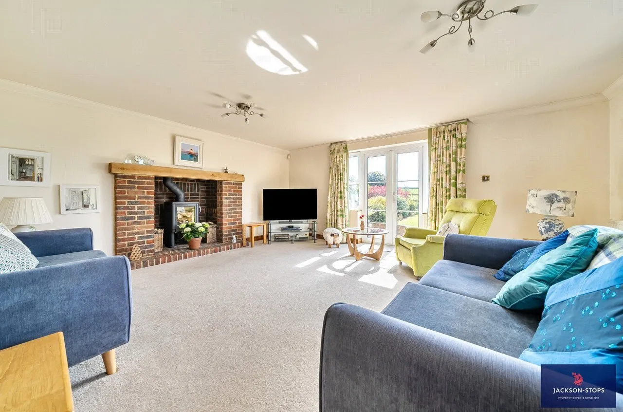 Ivy Lane, Great Brickhill, MK17, photo 2