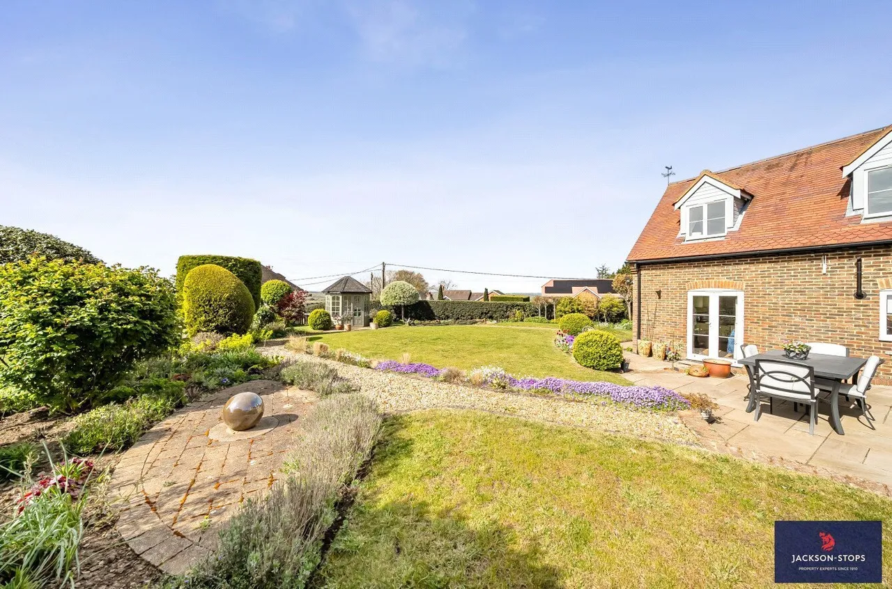 Ivy Lane, Great Brickhill, MK17, photo 23