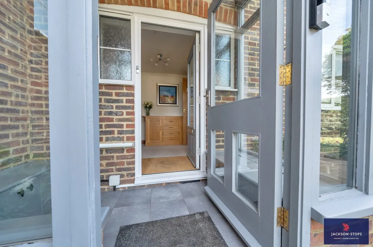 Ivy Lane, Great Brickhill, MK17, photo 11