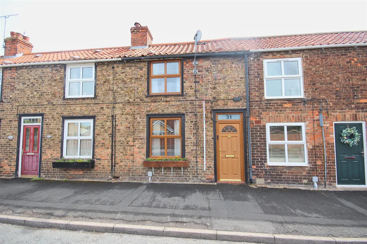 2 bed house for sale — South Street, Leven