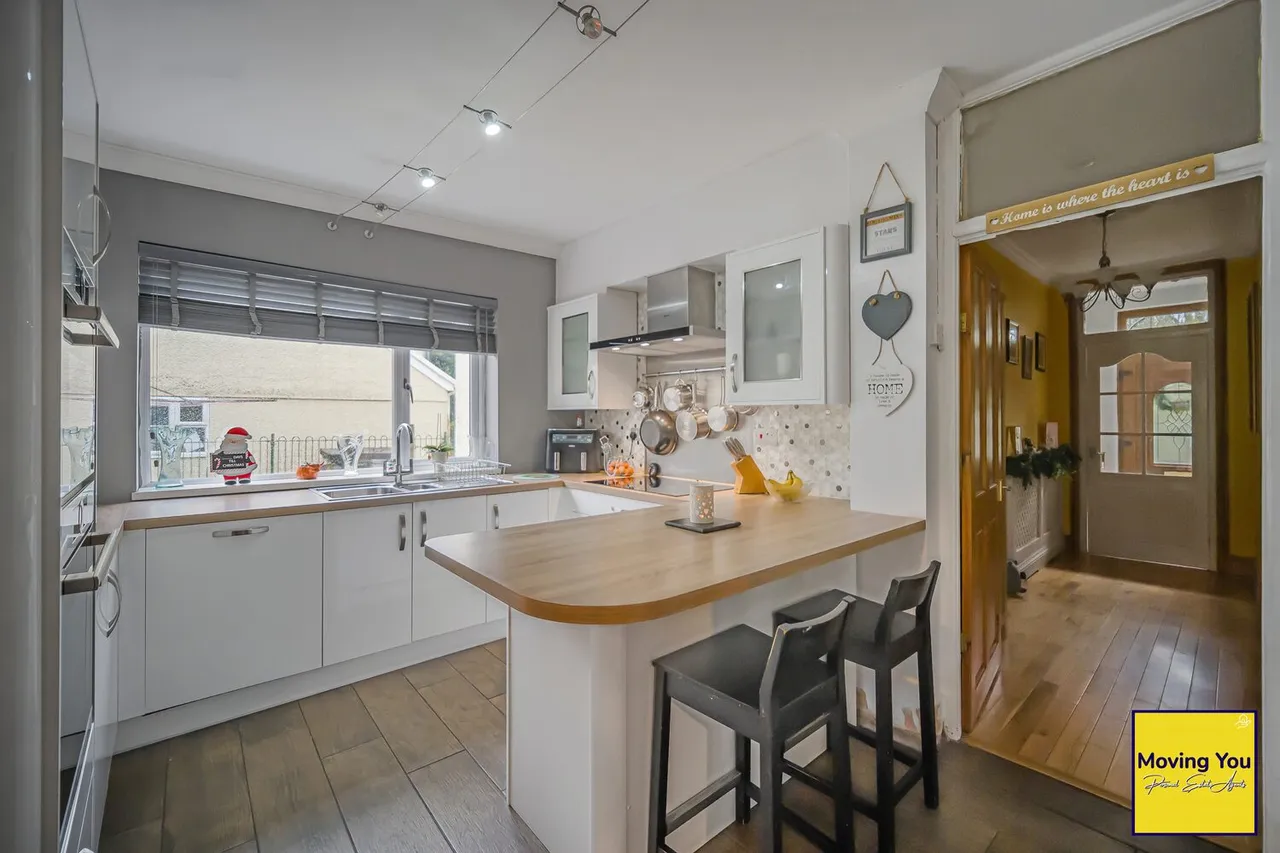 Cwmphil Road, Lower Cwmtwrch, Swansea, SA9 2QB, photo 7