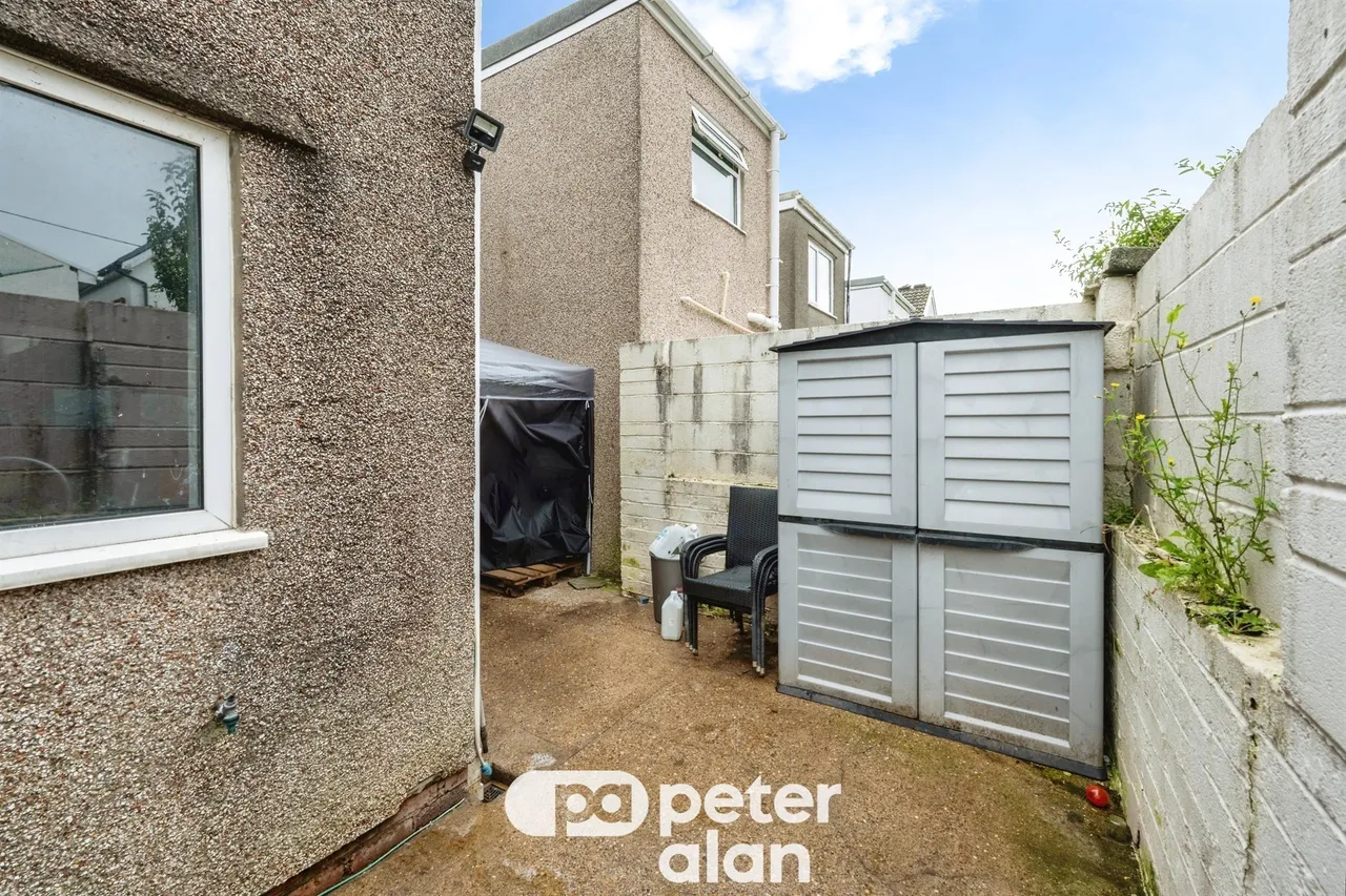 Tabernacle Street, Neath, SA10, photo 15