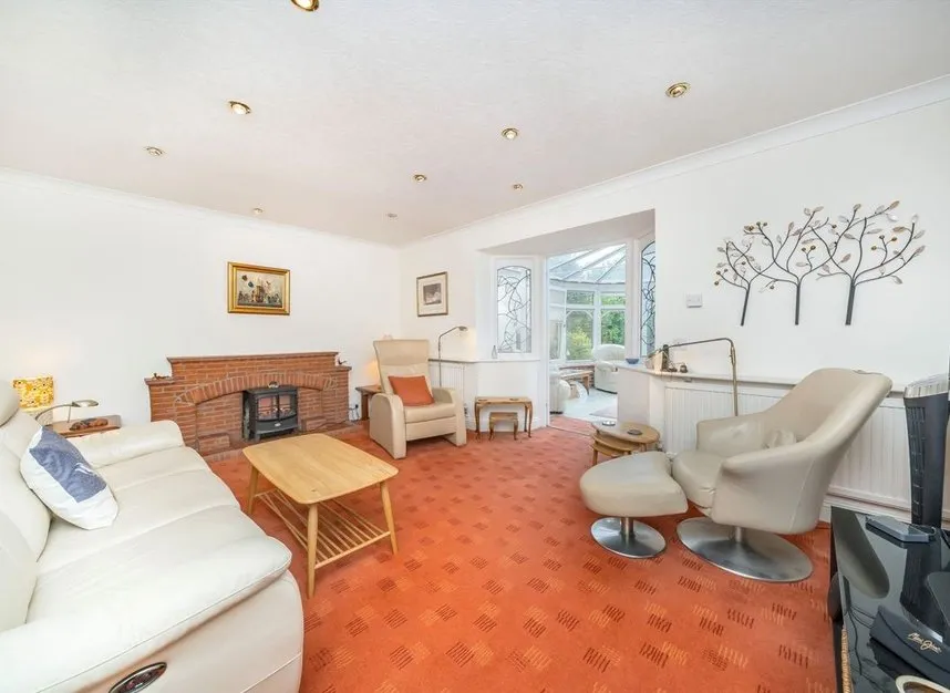 Westville Road, Thames Ditton, KT7, photo 2
