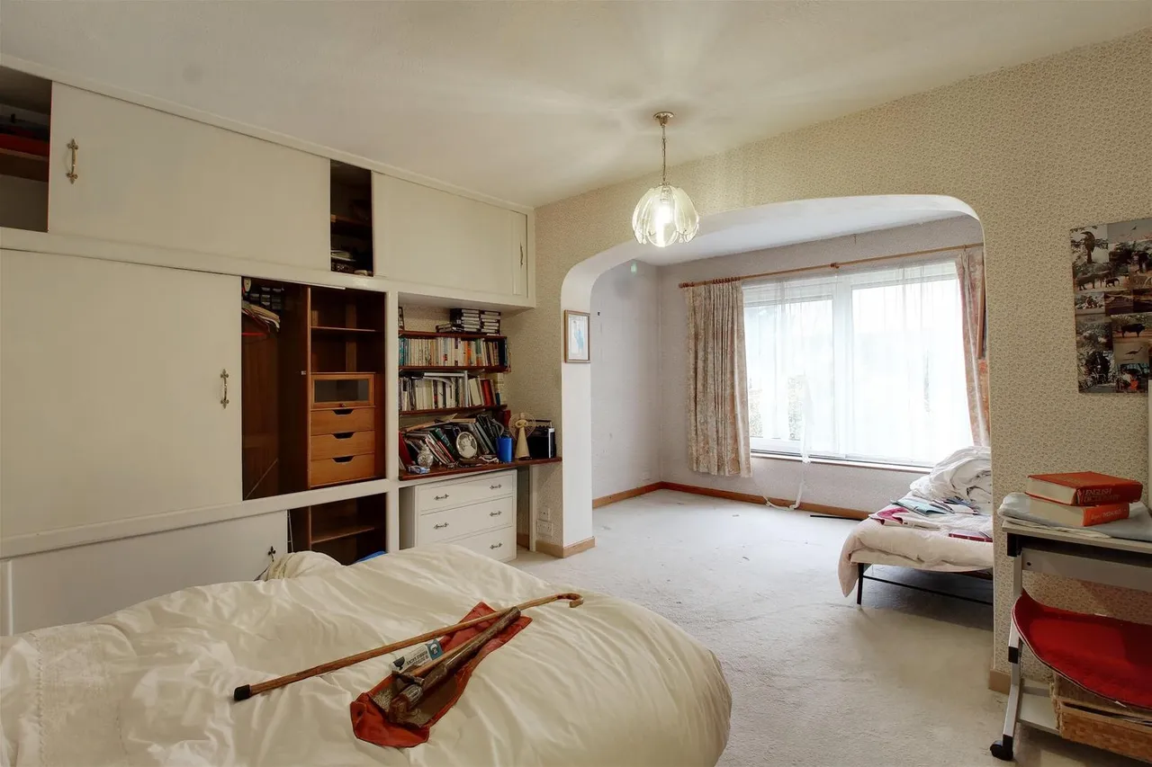 Grangewood, Little Heath, Hertfordshire EN6 1SH, photo 9