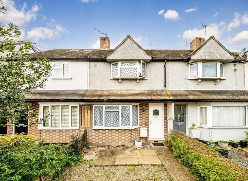 2 bed house for sale — Hampton Lane, Hanworth, TW13