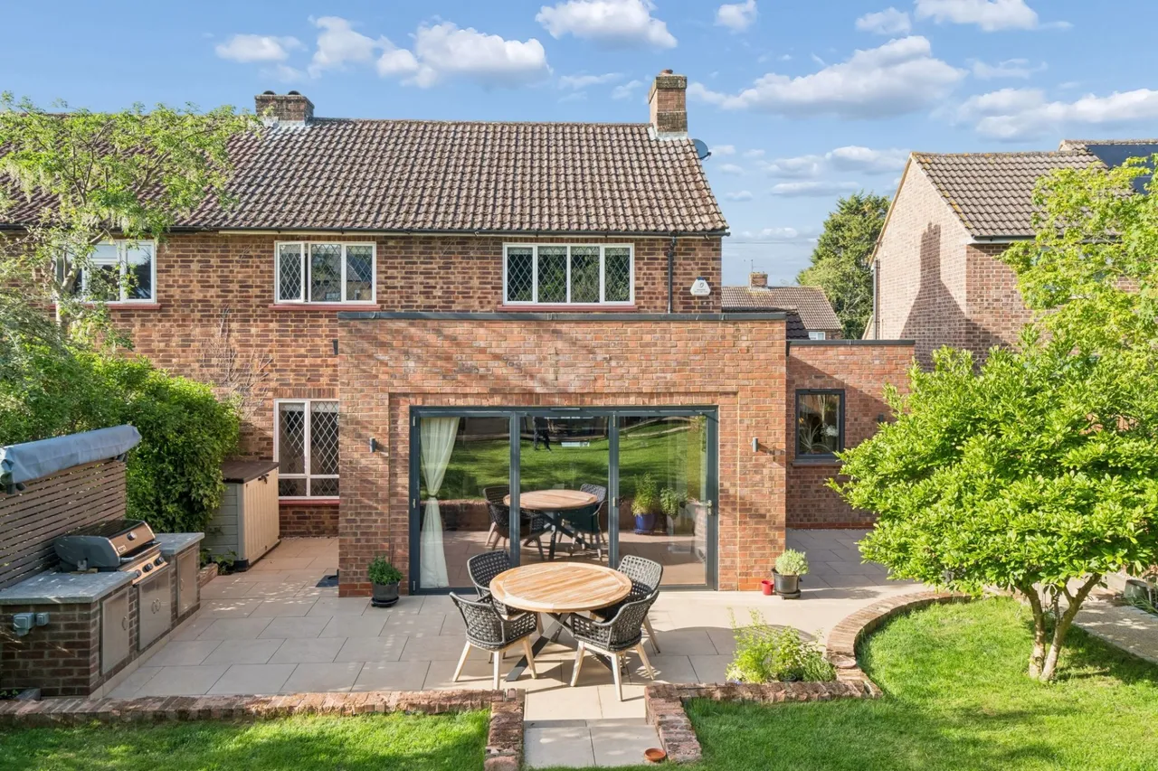 3 bed house for sale — Candlemas Mead, Beaconsfield, HP9