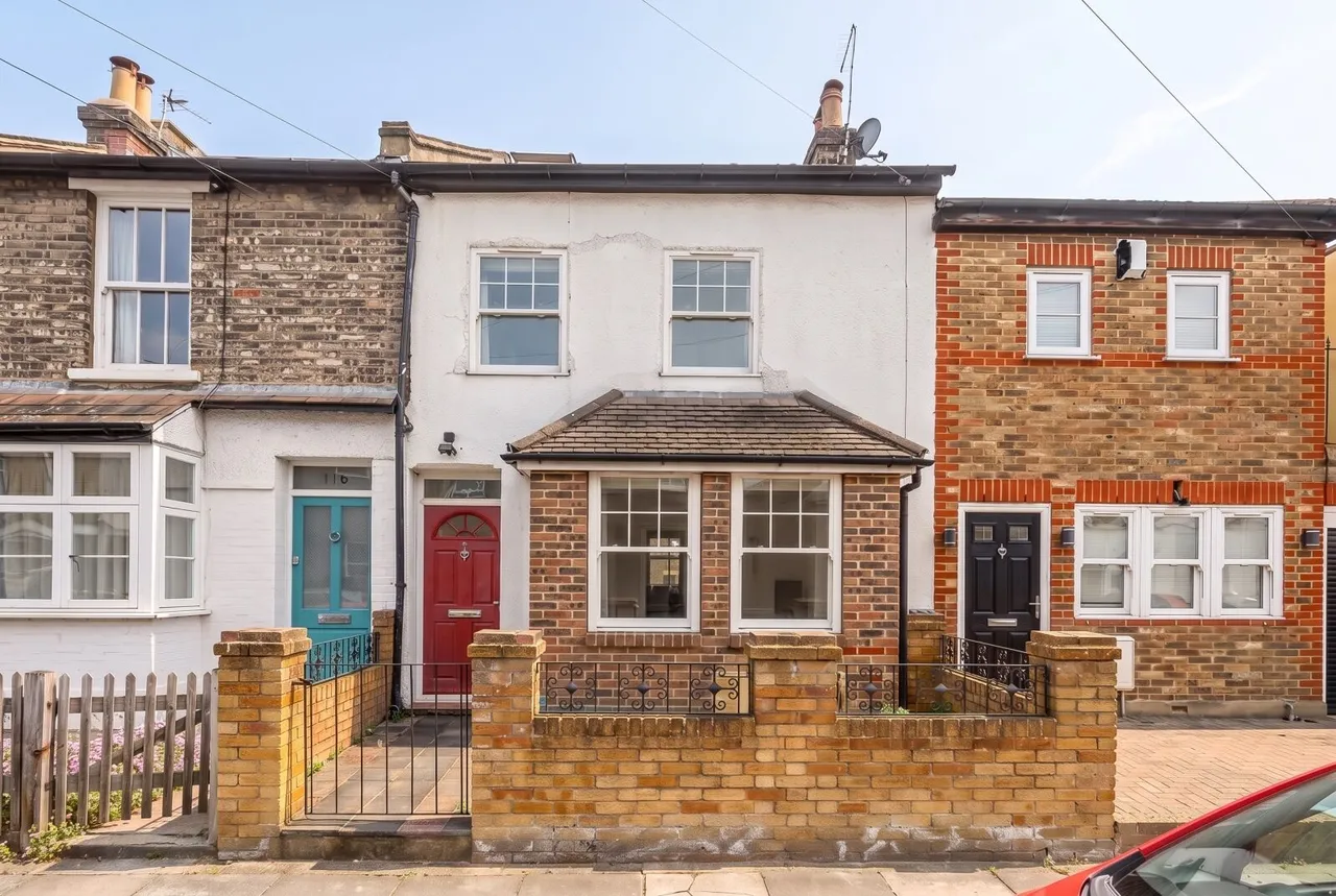 4 bed house for sale, Russell Road, Wimbledon, SW19