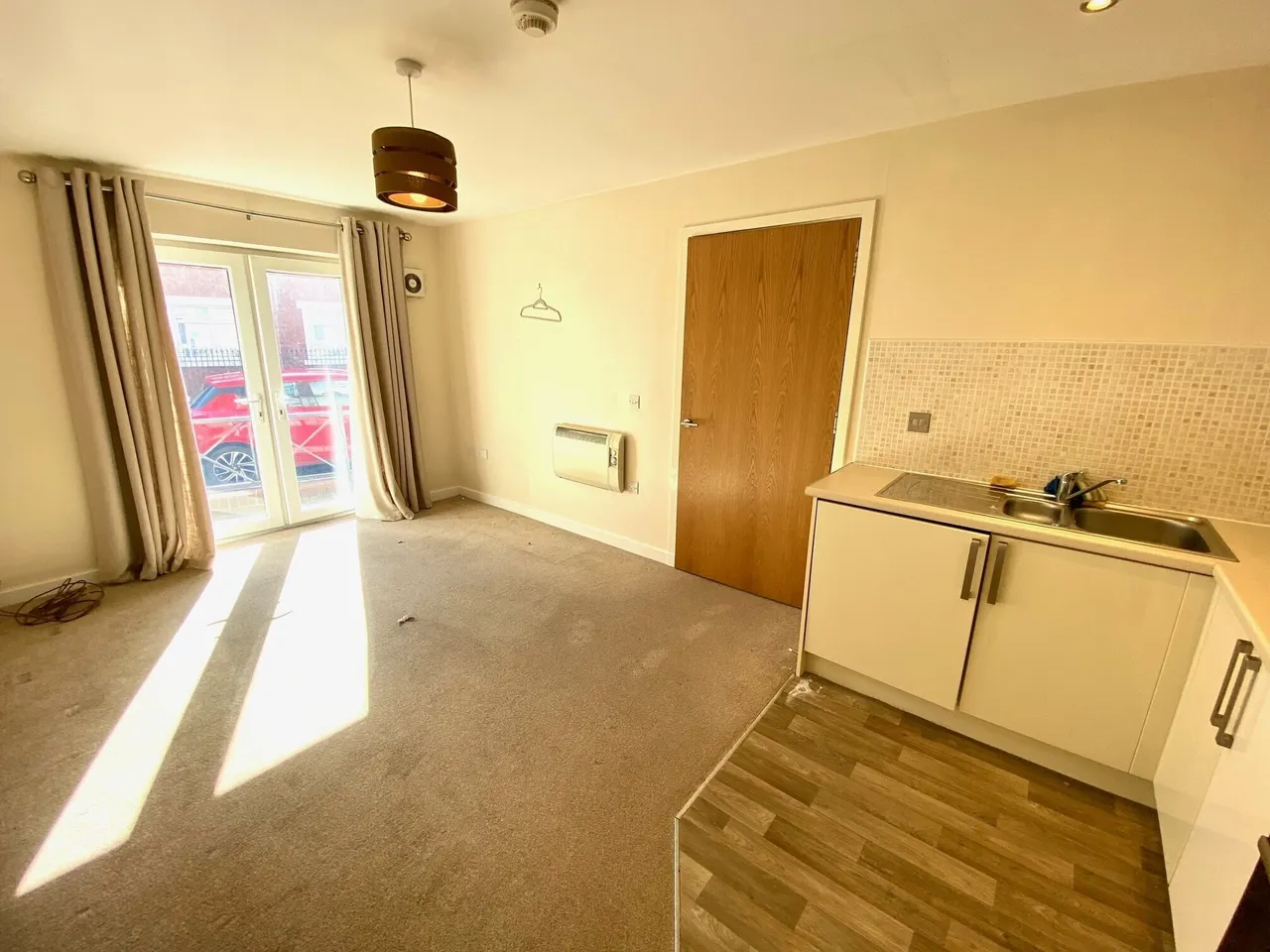 1 bed flat to rent — Canal House, Cardiff Bay