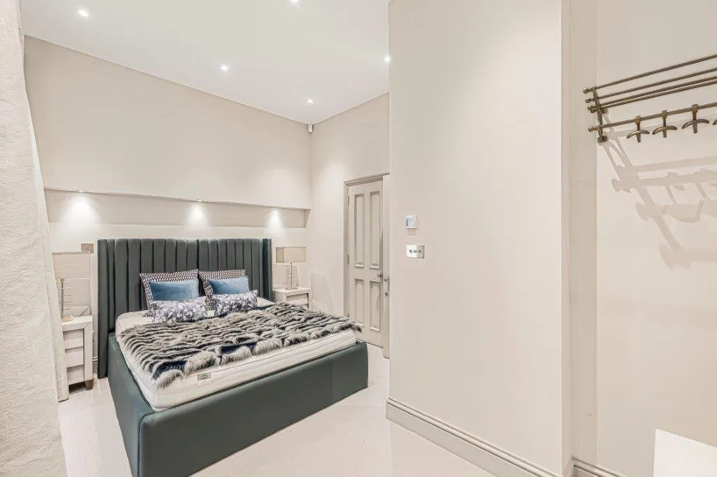 Ackmar Road, Parsons Green, London, SW6, photo 13