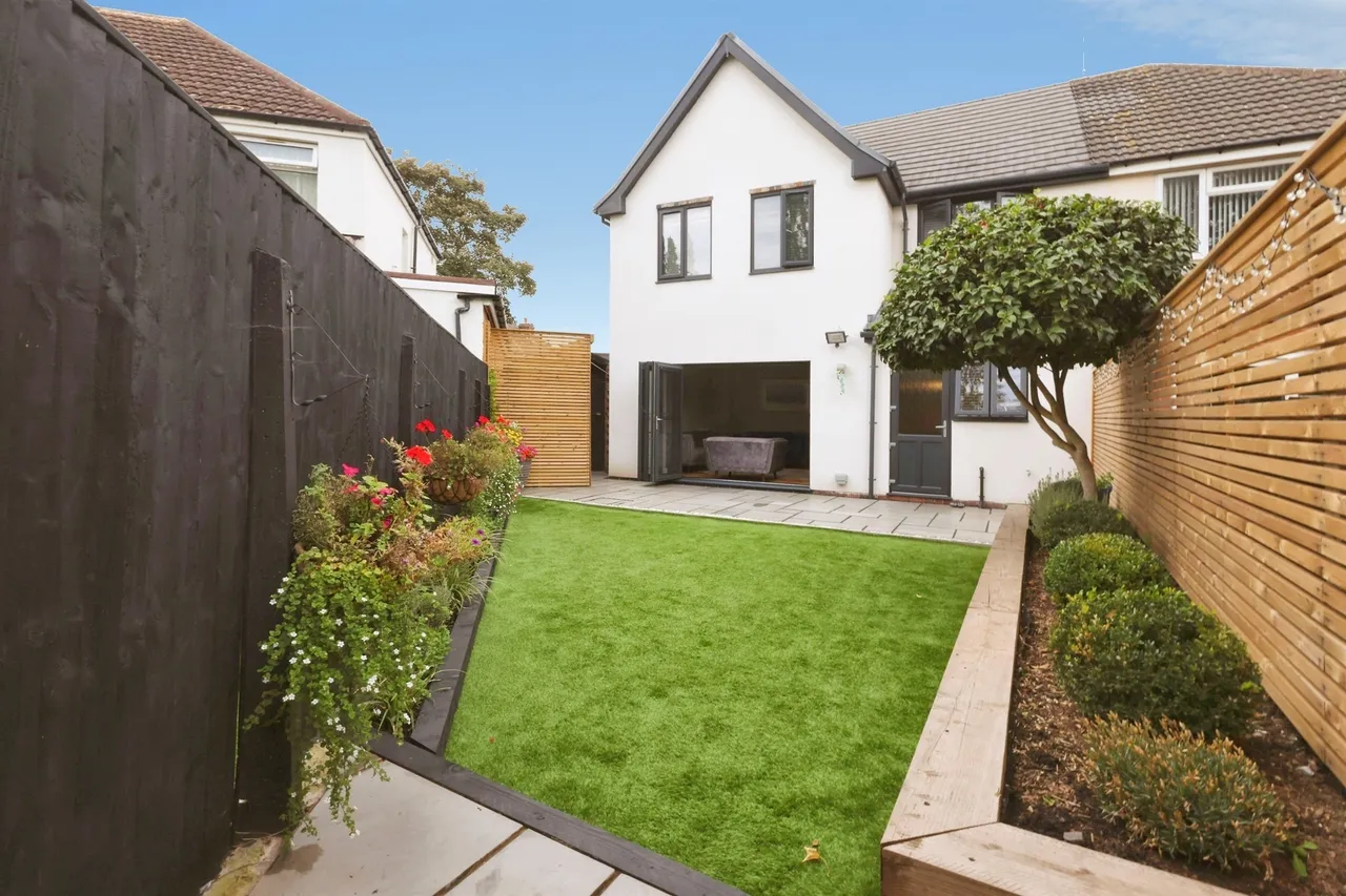 Mickleover Road, Birmingham, B8, photo 20