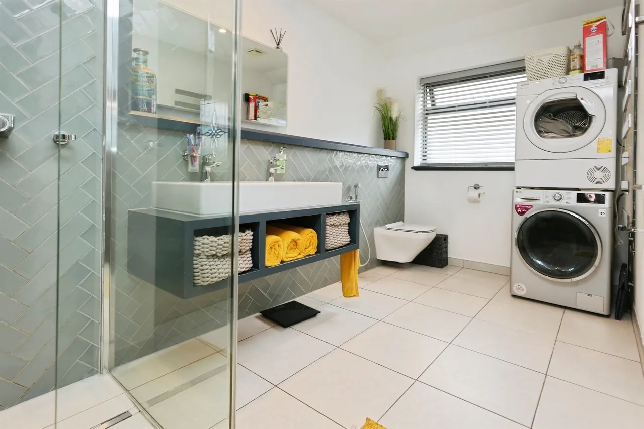 Mickleover Road, Birmingham, B8, photo 13