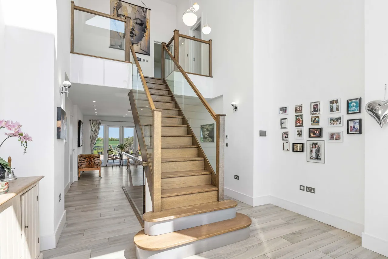 Woodend Lane, Beauchamp Roding, CM5, photo 5