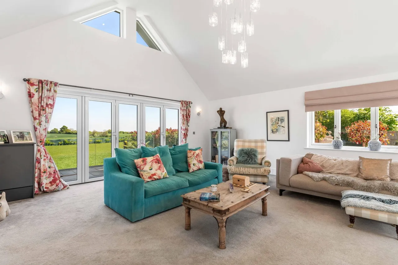 Woodend Lane, Beauchamp Roding, CM5, photo 6