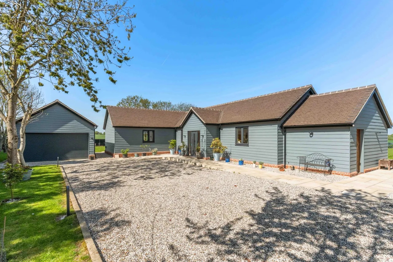 Woodend Lane, Beauchamp Roding, CM5, photo 7