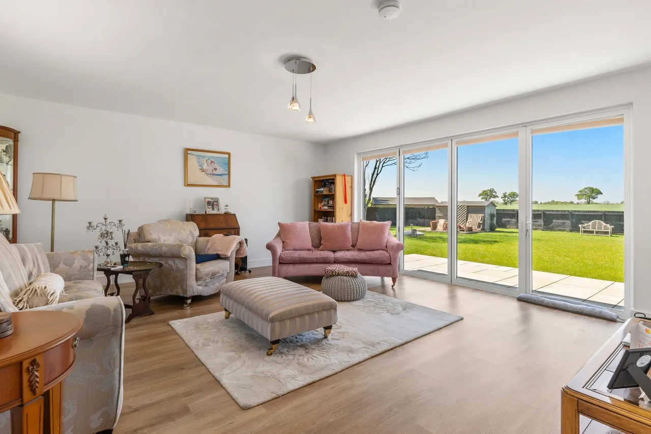 Woodend Lane, Beauchamp Roding, CM5, photo 41