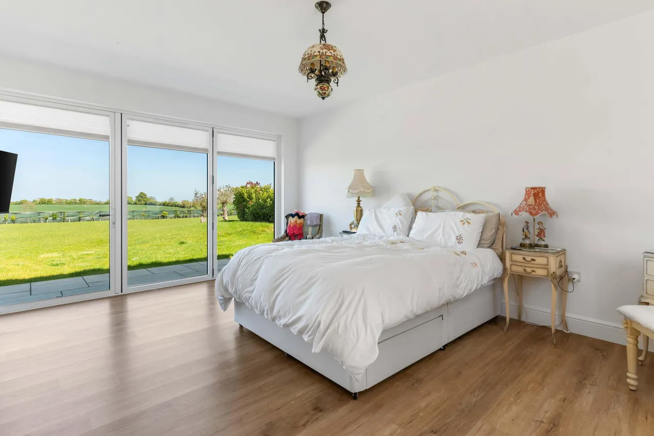 Woodend Lane, Beauchamp Roding, CM5, photo 43