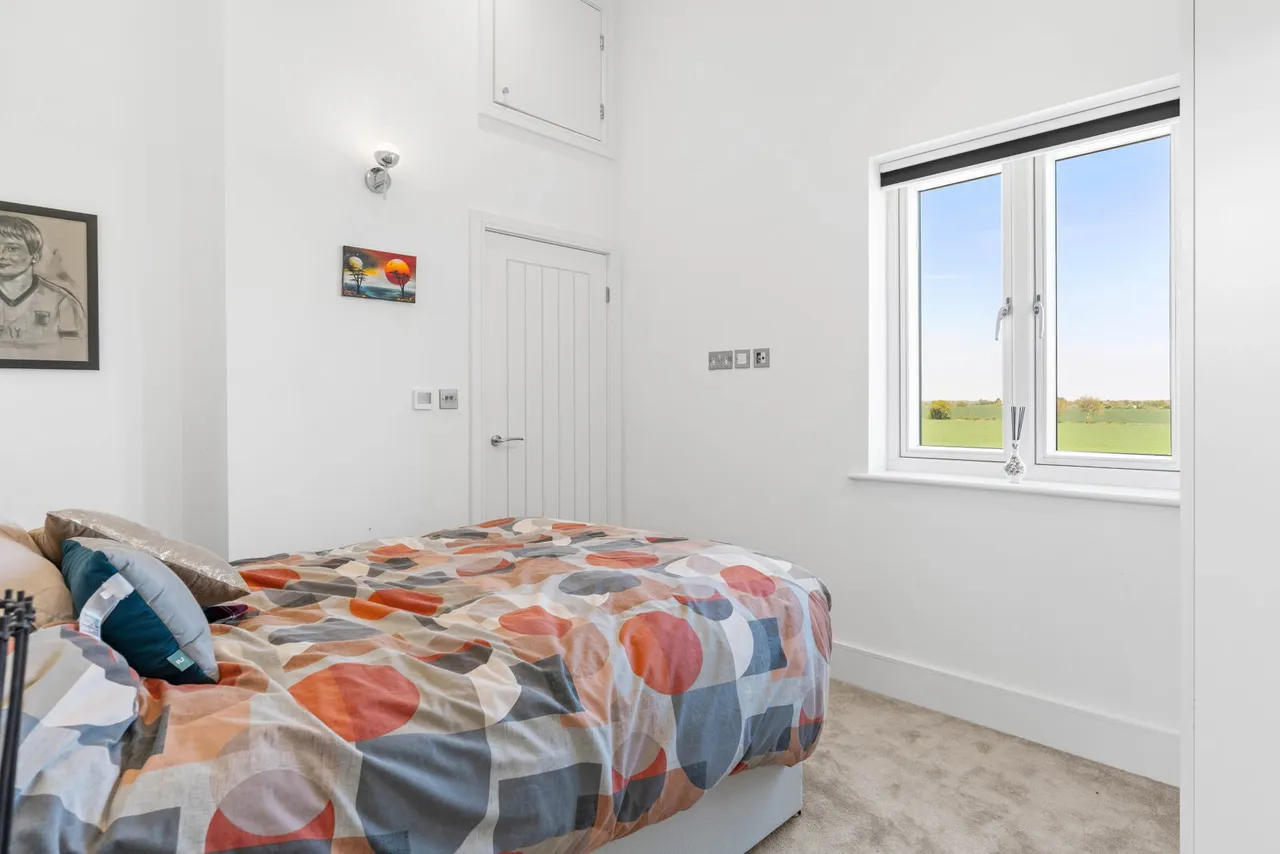 Woodend Lane, Beauchamp Roding, CM5, photo 29