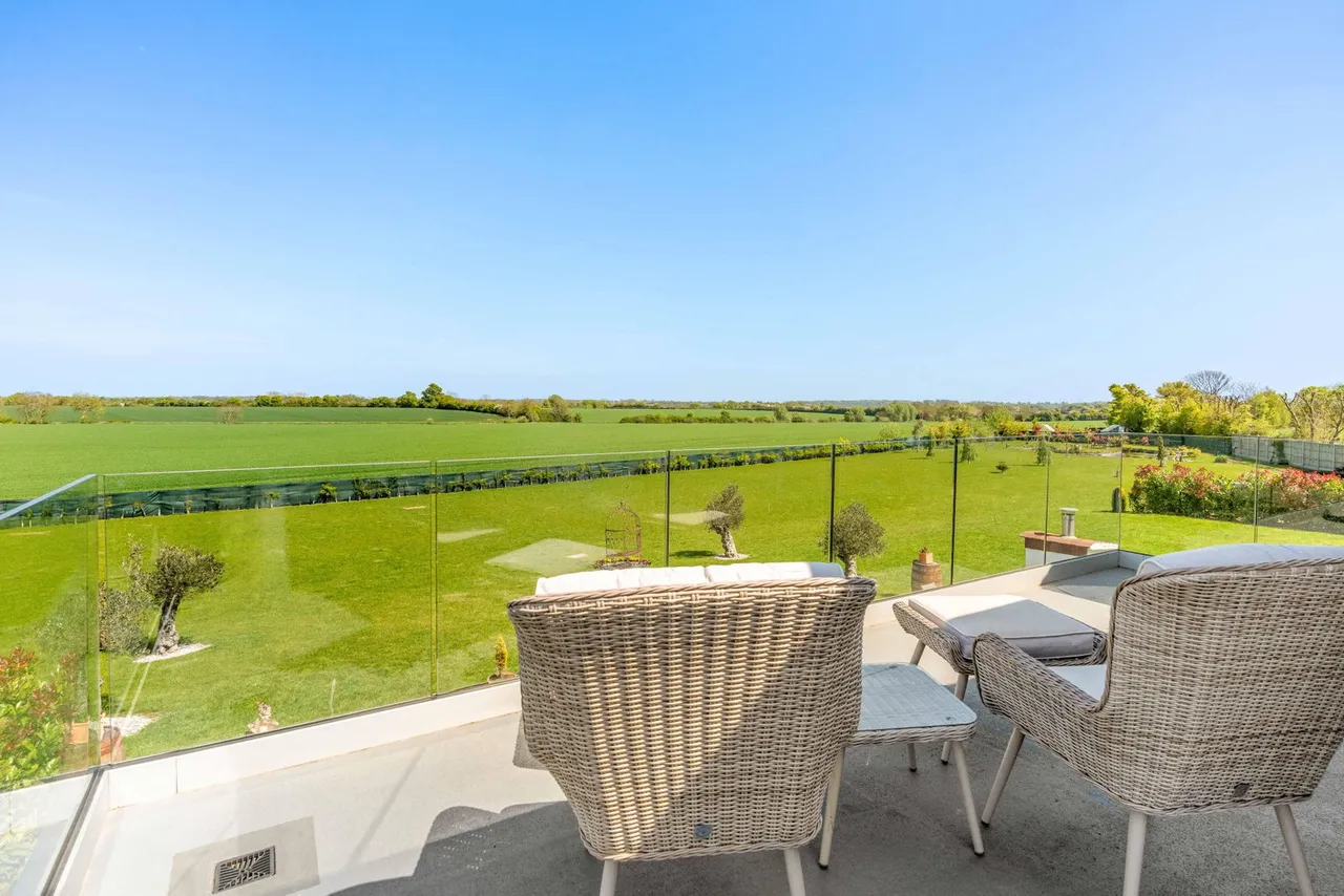 Woodend Lane, Beauchamp Roding, CM5, photo 3