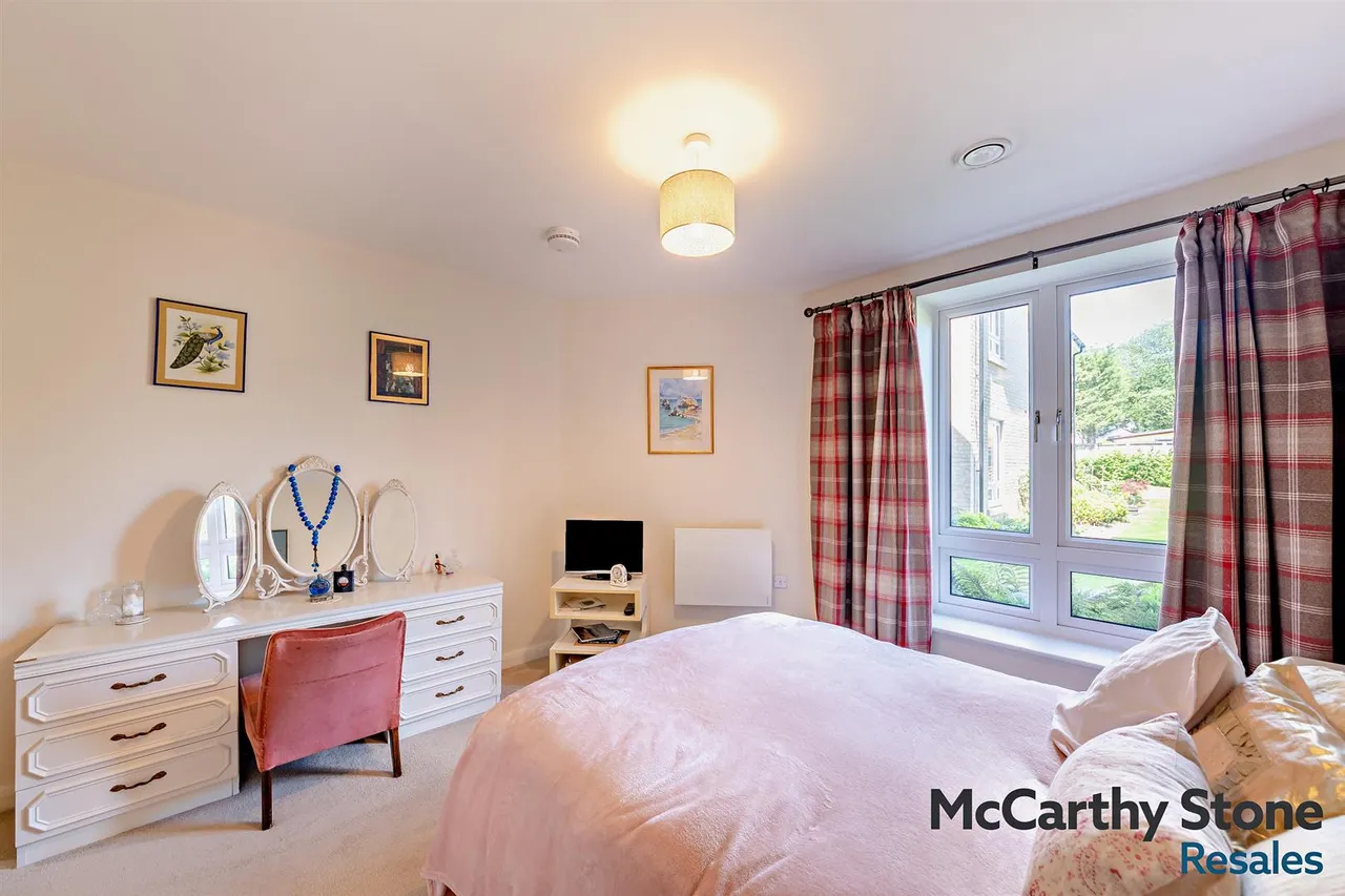 Wetherby Road, Harrogate, HG2, photo 11