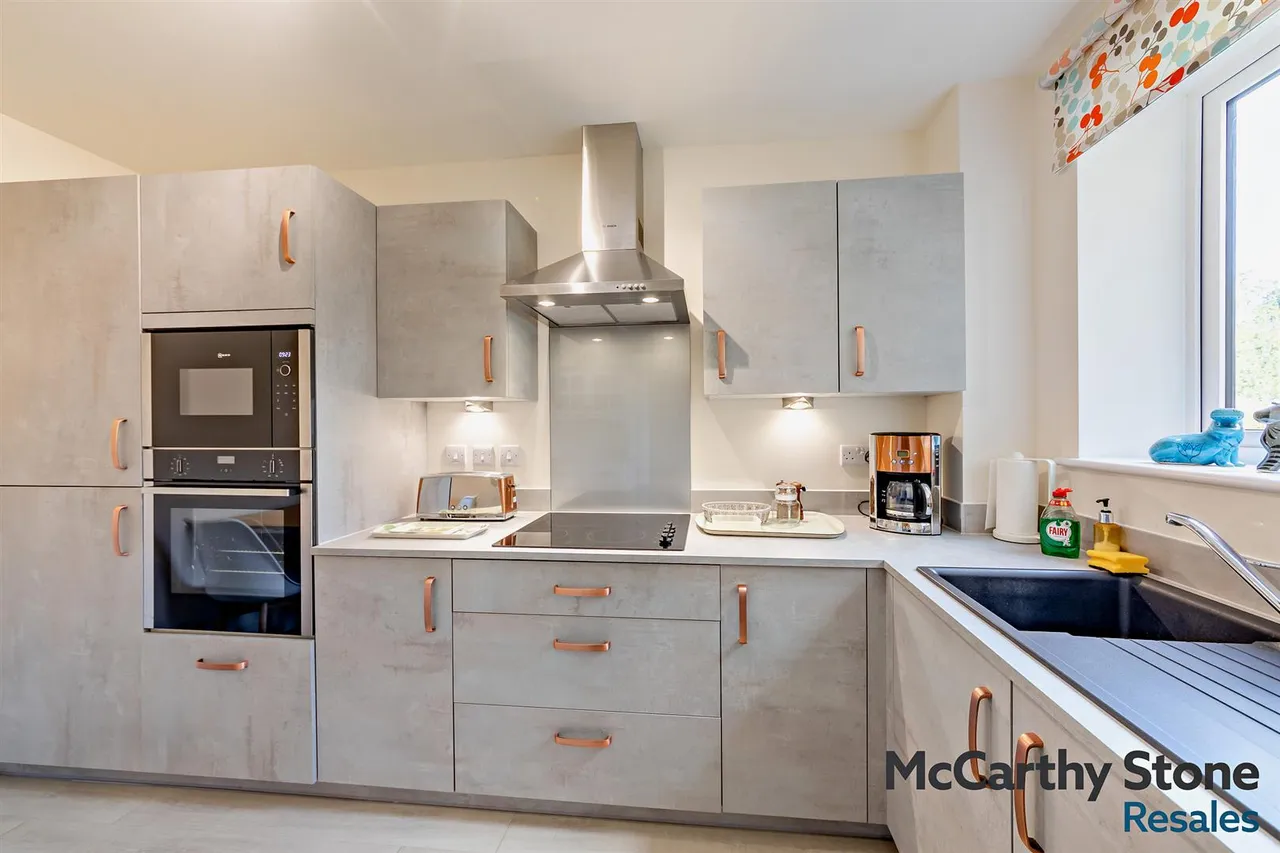 Wetherby Road, Harrogate, HG2, photo 8