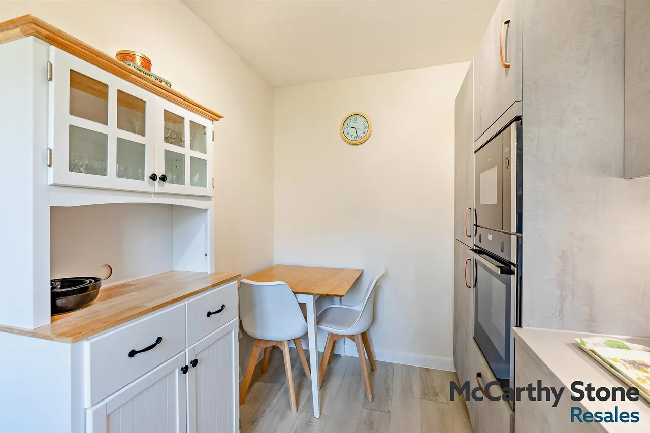 Wetherby Road, Harrogate, HG2, photo 9