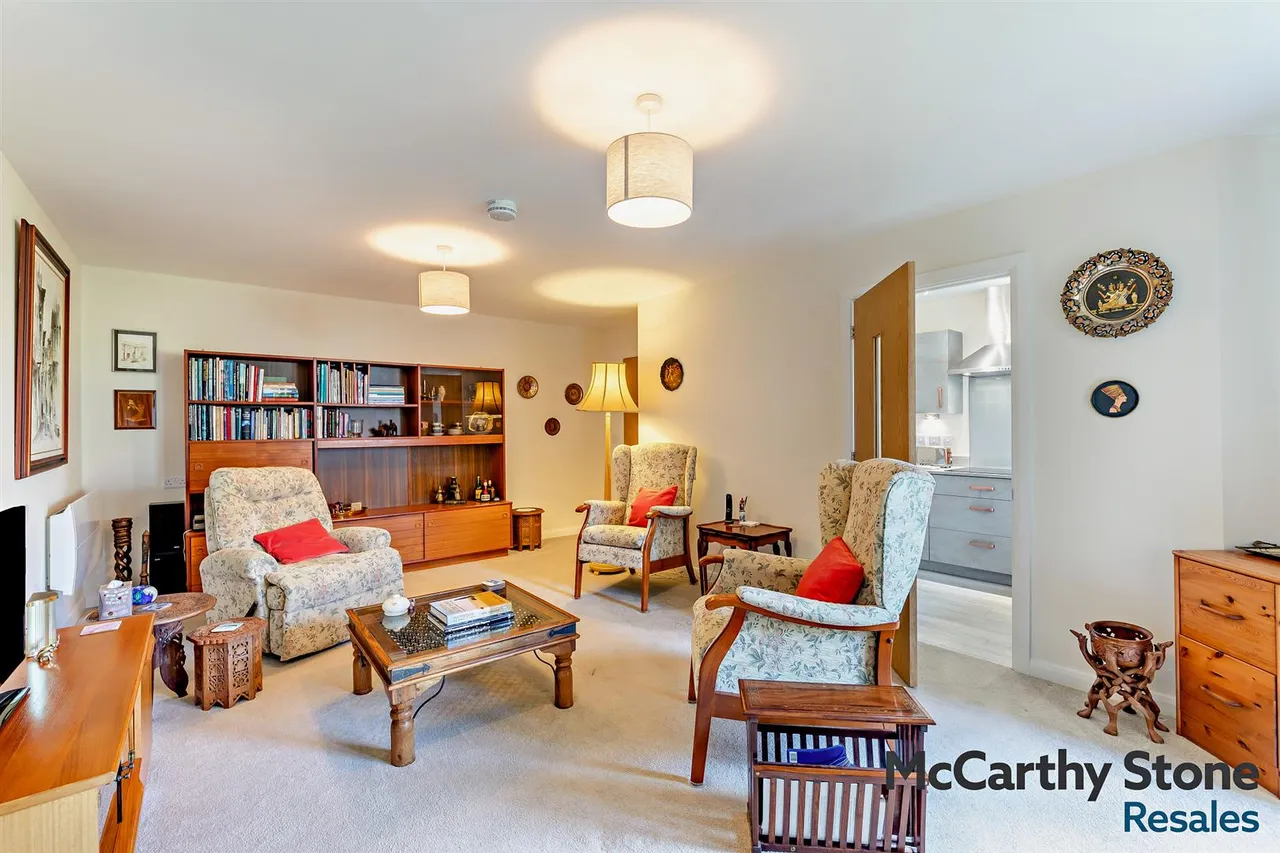 Wetherby Road, Harrogate, HG2, photo 5