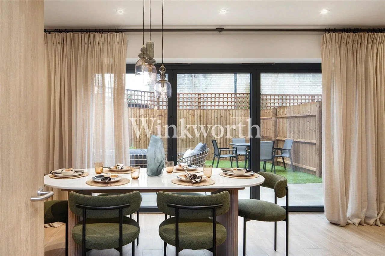Frankum Mews, London, N22, photo 6