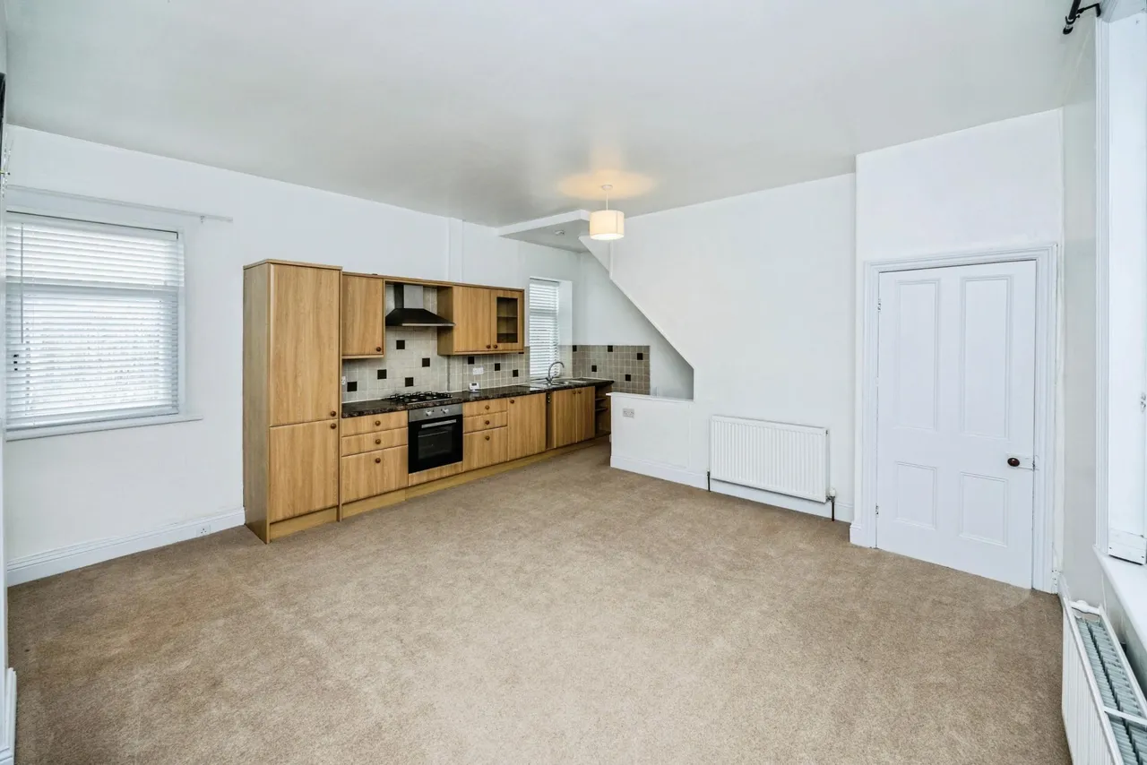 Deyne Road, Huddersfield, HD4, photo 6