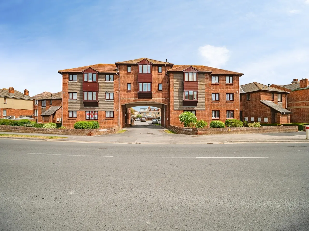 Chickerell Road, Weymouth, DT4, photo 11